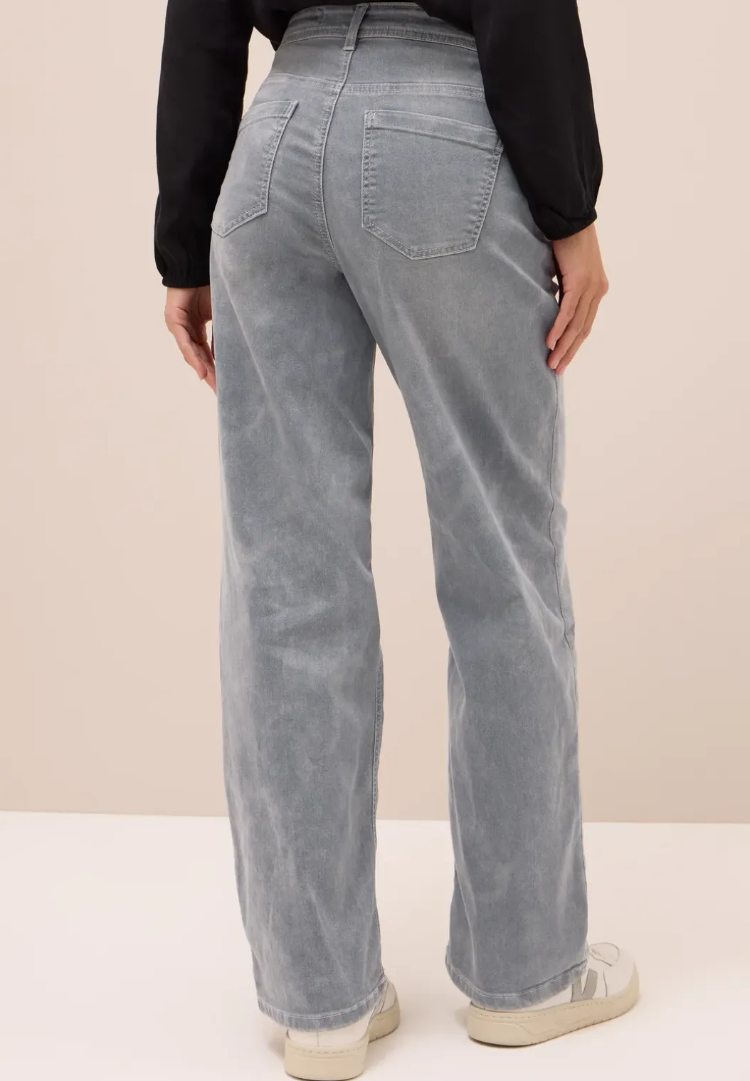Wide Legs Jeans