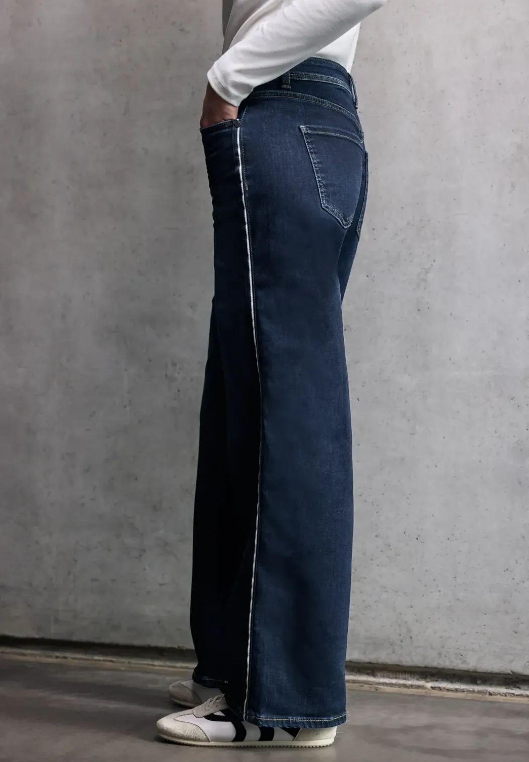 Wide Legs Jeans