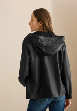 Windjack met zakken