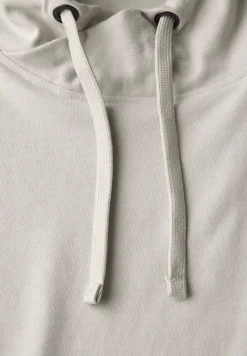 Zacht shirt met trechtervormige hals