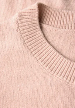 Zachte trui met details